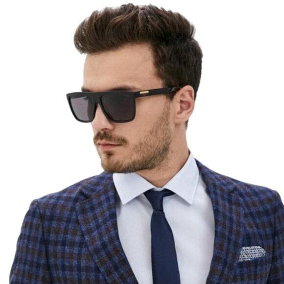 Gucci GG0748S 001 Sunglasses Black Square Frame, Grey Lenses